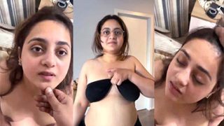 Desi Horny Wife Giving Blowjob Hard Fucking Leaked